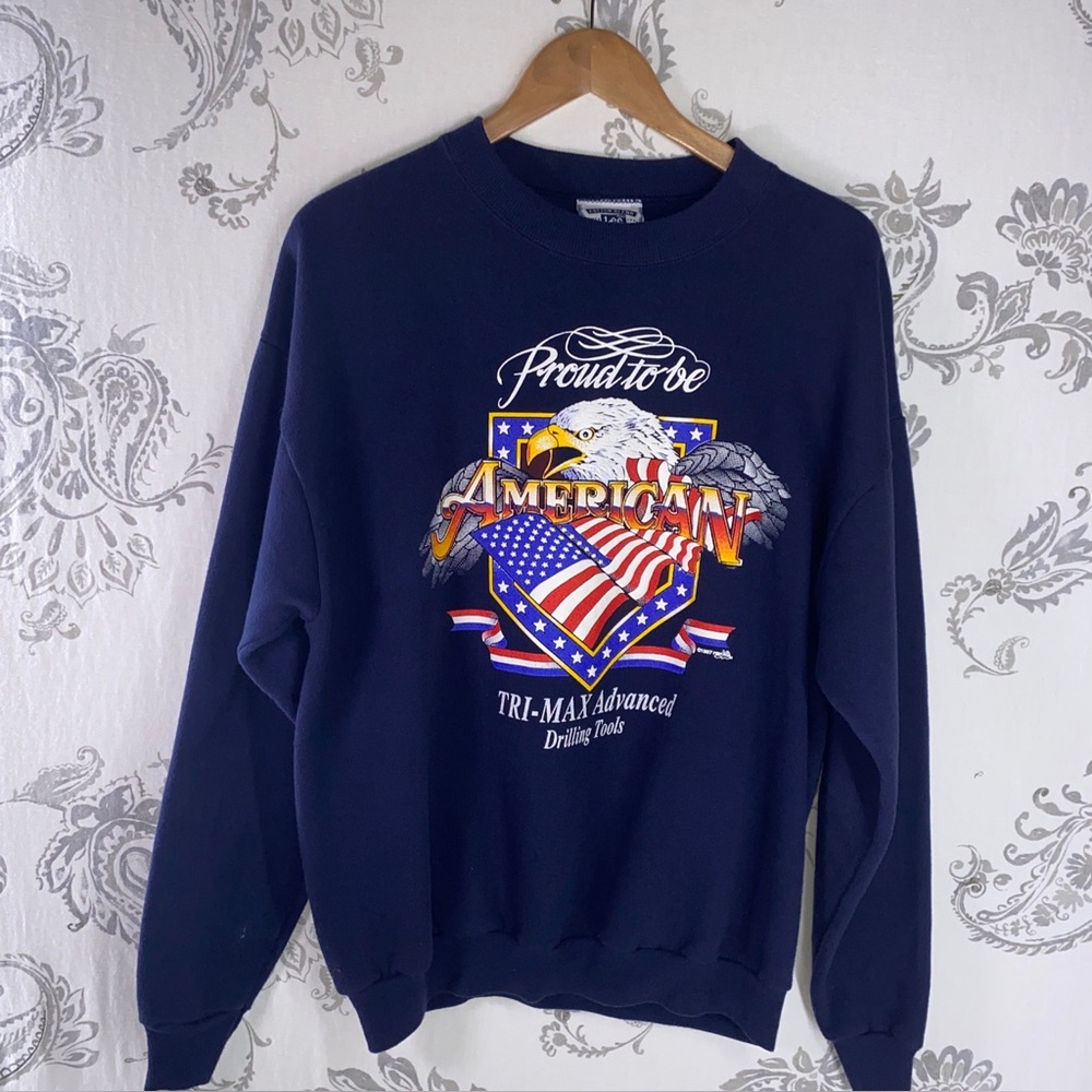 Vintage‎ Patriotic Eagle Pattern
Sweatshirt, Made in USA